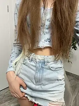 elikako online show from 04-15-26, 11:05