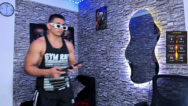 ChoreyTaiylor online show from 04-17-26, 02:31