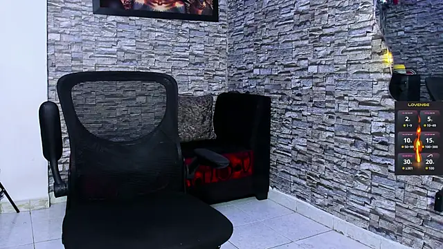 Snapshot of ChoreyTaiylor chatting on 05-20-26, 03:09 ChoreyTaiylor online show from 05-20-26, 03:09