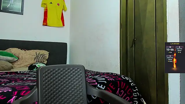 ChoreyTaiylor online show from 07-18-26, 02:36
