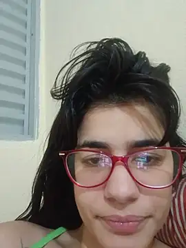 Snapshot of Mamamiabr chatting on 06-26-26, 03:40 Mamamiabr online show from 06-26-26, 03:40