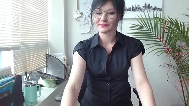 City Kat online show from 04-15-26, 04:33