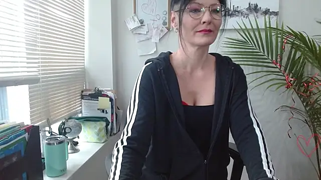 City Kat online show from 04-10-26, 02:13