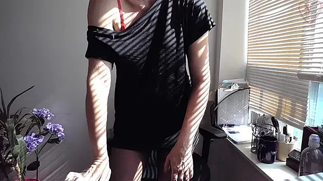 City Kat online show from 09-10-25, 02:49