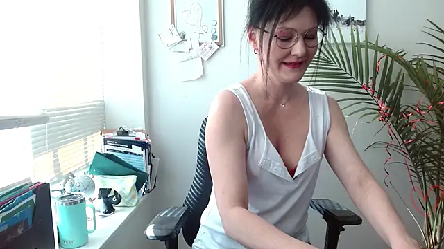 City Kat online show from 03-27-26, 03:24