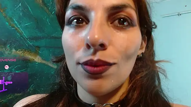 Snapshot of julieth_sex1 chatting on 02-18-26, 06:11 julieth sex1 online show from 02-18-26, 06:11