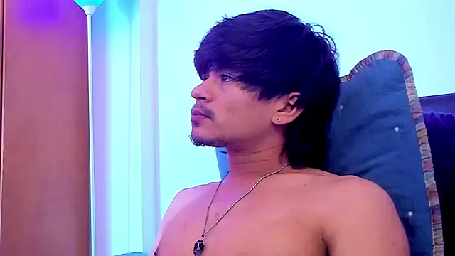 Snapshot of Eiden_allenx chatting on 02-27-26, 04:51 Eiden allenx online show from 02-27-26, 04:51