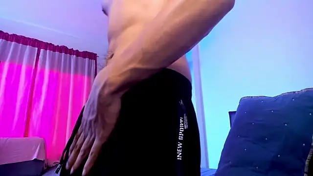 Snapshot of Eiden_allenx chatting on 03-02-26, 01:18 Eiden allenx online show from 03-02-26, 01:18