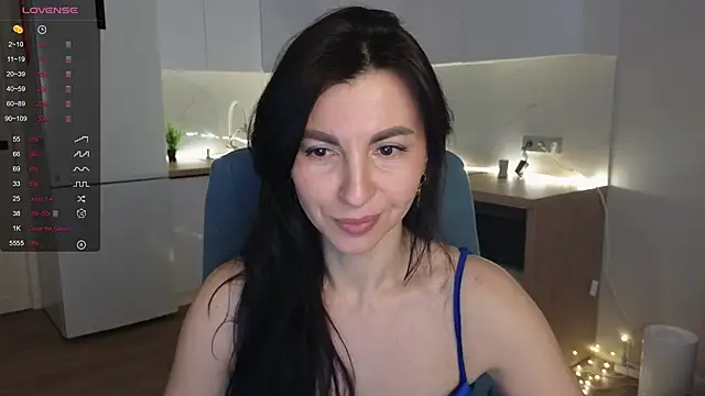 Snapshot of Mary_love16 chatting on 04-29-26, 07:45 Mary love16 online show from 04-29-26, 07:45