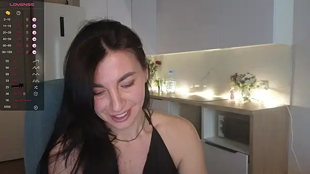 Snapshot of Mary_love16 chatting on 05-09-26, 03:15 Mary love16 online show from 05-09-26, 03:15