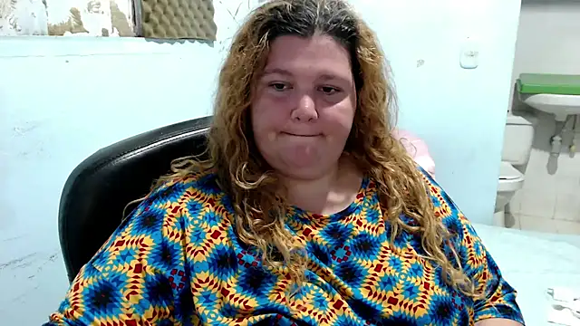 Snapshot of squirt322bbw chatting on 06-12-26, 06:38 squirt322bbw online show from 06-12-26, 06:38
