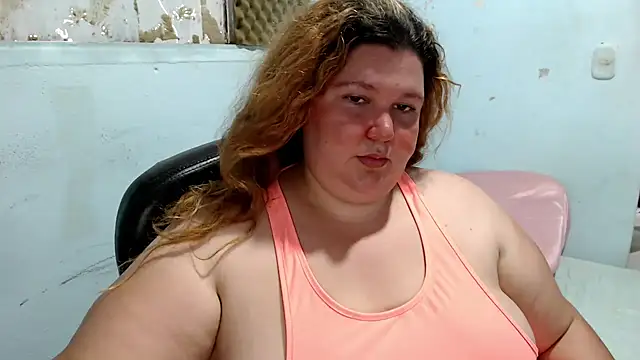 Snapshot of squirt322bbw chatting on 06-30-26, 06:19 squirt322bbw online show from 06-30-26, 06:19