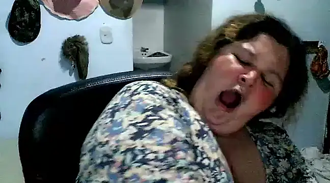 squirt322bbw online show from 03-20-25, 09:13