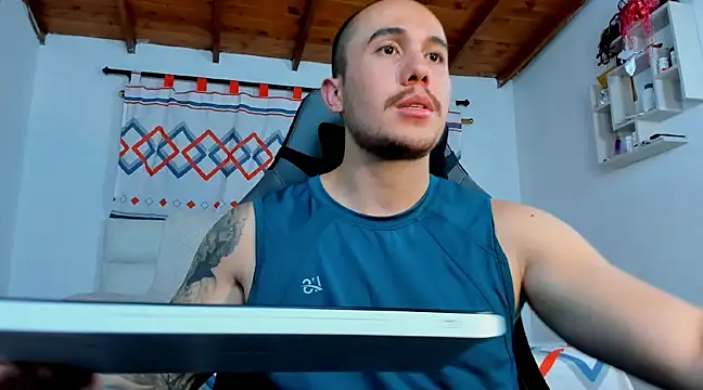 Snapshot of juan__jimenez chatting on 03-12-25, 03:46 juan jimenez online show from 03-12-25, 03:46