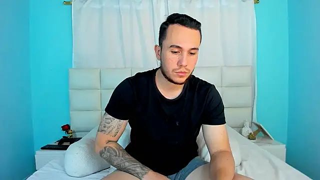 Snapshot of juan__jimenez chatting on 10-17-25, 07:59 juan jimenez online show from 10-17-25, 07:59
