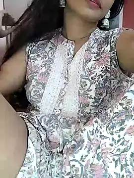 Snapshot of Beautifulsex4u chatting on 12-11-24, 02:52 Beautifulsex4u online show from 12-11-24, 02:52