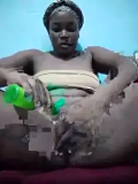 pussyqueene online show from 11-18-25, 03:10