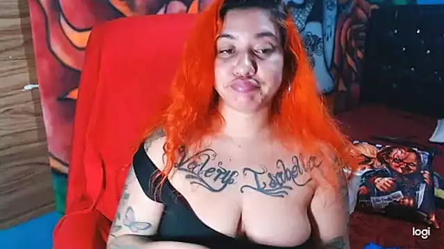 Snapshot of Dulce_domini chatting on 06-19-26, 02:39 Dulce domini online show from 06-19-26, 02:39