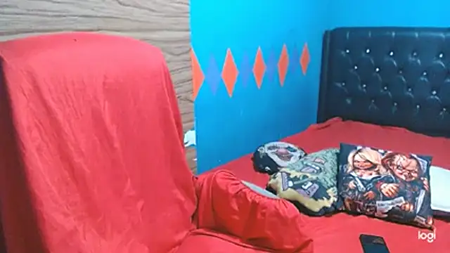 Snapshot of Dulce_domini chatting on 07-15-26, 01:29 Dulce domini online show from 07-15-26, 01:29