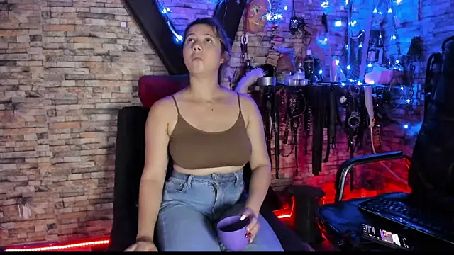 Liltildeman moon online show from 02-18-26, 11:45