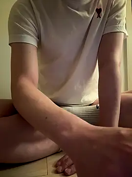 owin00 online show from 11-12-25, 04:00