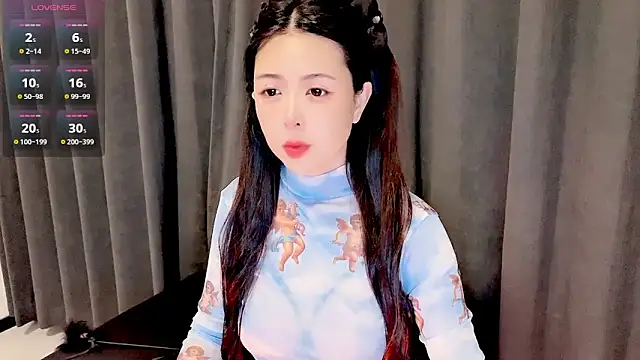 candy-yiyi online show from 04-17-26, 12:46