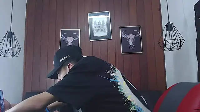 GaboReyes online show from 03-05-25, 04:02
