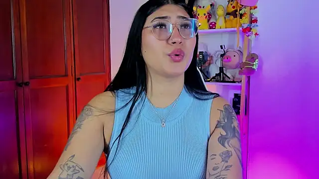 eymy-hadid online show from 12-21-25, 09:04