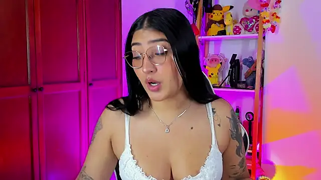 eymy-hadid online show from 10-24-25, 06:51