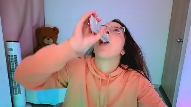  alicia z online show from 04-07-26, 06:10