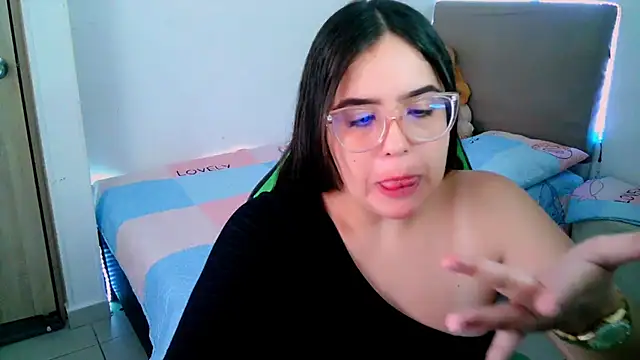  alicia z online show from 02-15-25, 05:39