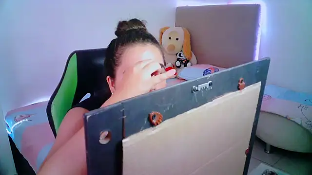  alicia z online show from 02-03-25, 06:17