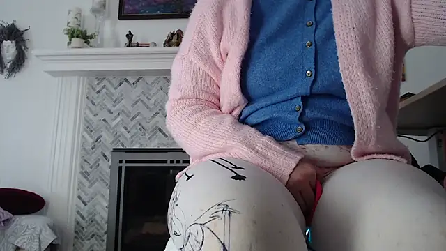 AuroraWillows online show from 02-22-26, 06:09