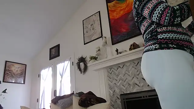 AuroraWillows online show from 11-01-25, 04:45