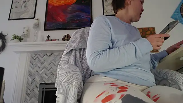 AuroraWillows online show from 01-09-26, 04:03