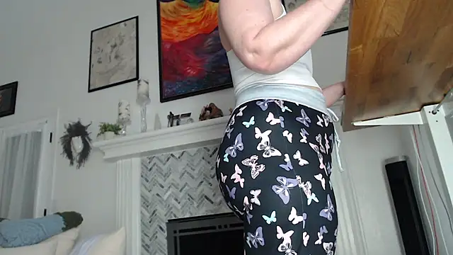 AuroraWillows online show from 10-13-25, 11:01