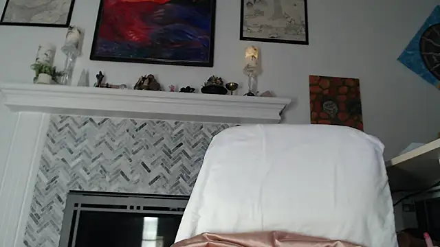 AuroraWillows online show from 02-28-26, 03:39