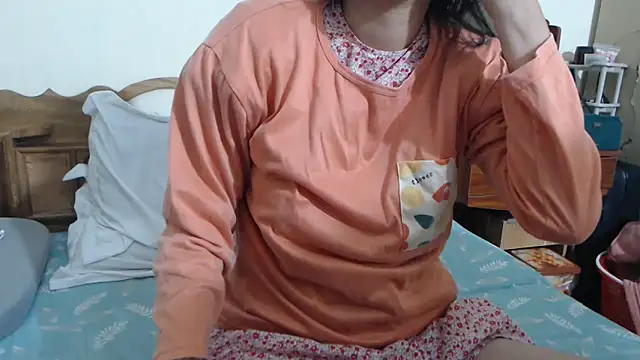 Beauty Asian Tina online show from 11-01-25, 07:19