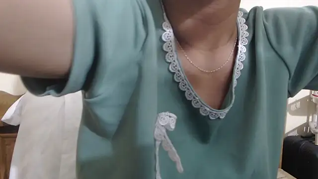 Beauty Asian Tina online show from 04-19-26, 08:26