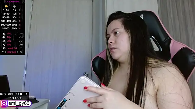 emilyn grey1 online show from 03-11-26, 04:45