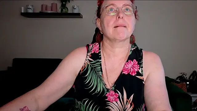 JoannaAndNeighbour online show from 06-29-26, 07:15