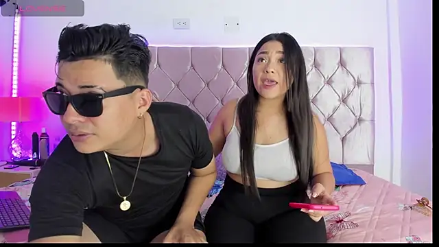 Snapshot of Harry_And_Girls chatting on 03-07-25, 05:08 Harry And Girls online show from 03-07-25, 05:08