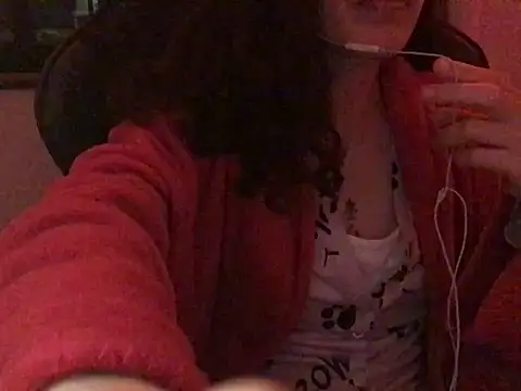 YumieCp online show from 02-26-25, 10:05