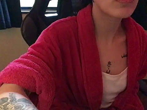 YumieCp online show from 03-08-25, 08:33