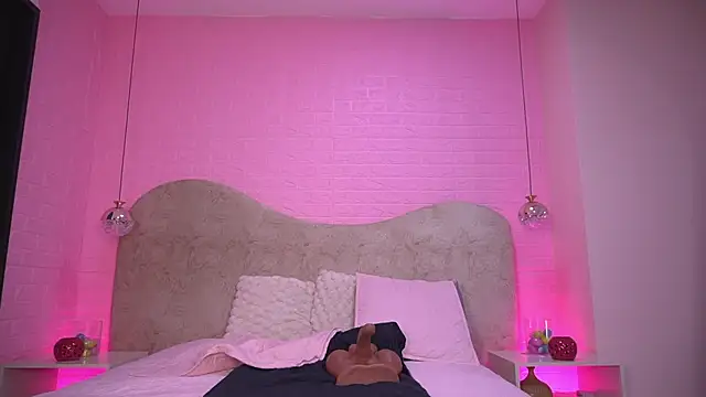 zzoe  online show from 04-12-26, 03:10