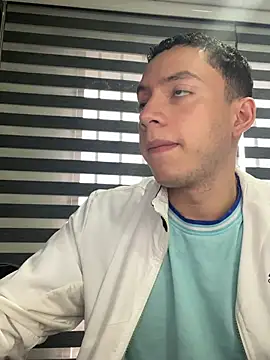 davinalhot online show from 04-11-26, 06:44