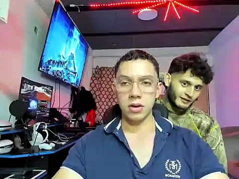 davinalhot online show from 04-13-26, 03:32