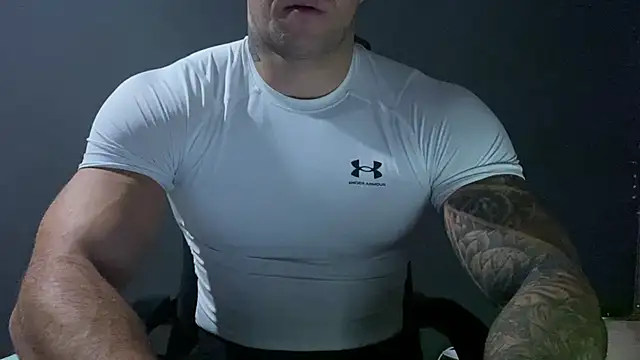 Snapshot of Mr_YourGod chatting on 12-27-24, 05:31 Mr YourGod online show from 12-27-24, 05:31