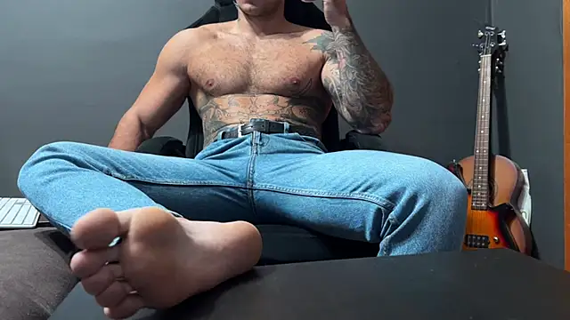 Mr YourGod online show from 11-02-25, 04:28