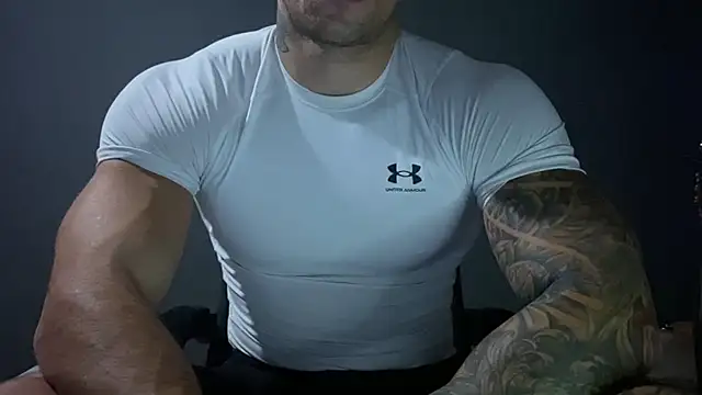 Snapshot of Mr_YourGod chatting on 12-02-24, 02:47 Mr YourGod online show from 12-02-24, 02:47